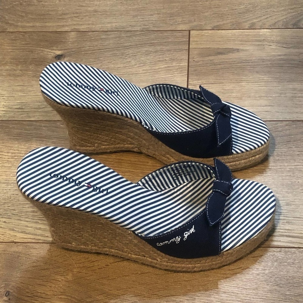 TOMMY Girl Y2K 2000s Denim Logo Slip on Wedge Sandals EUC Size 6.5 - Picture 4 of 10